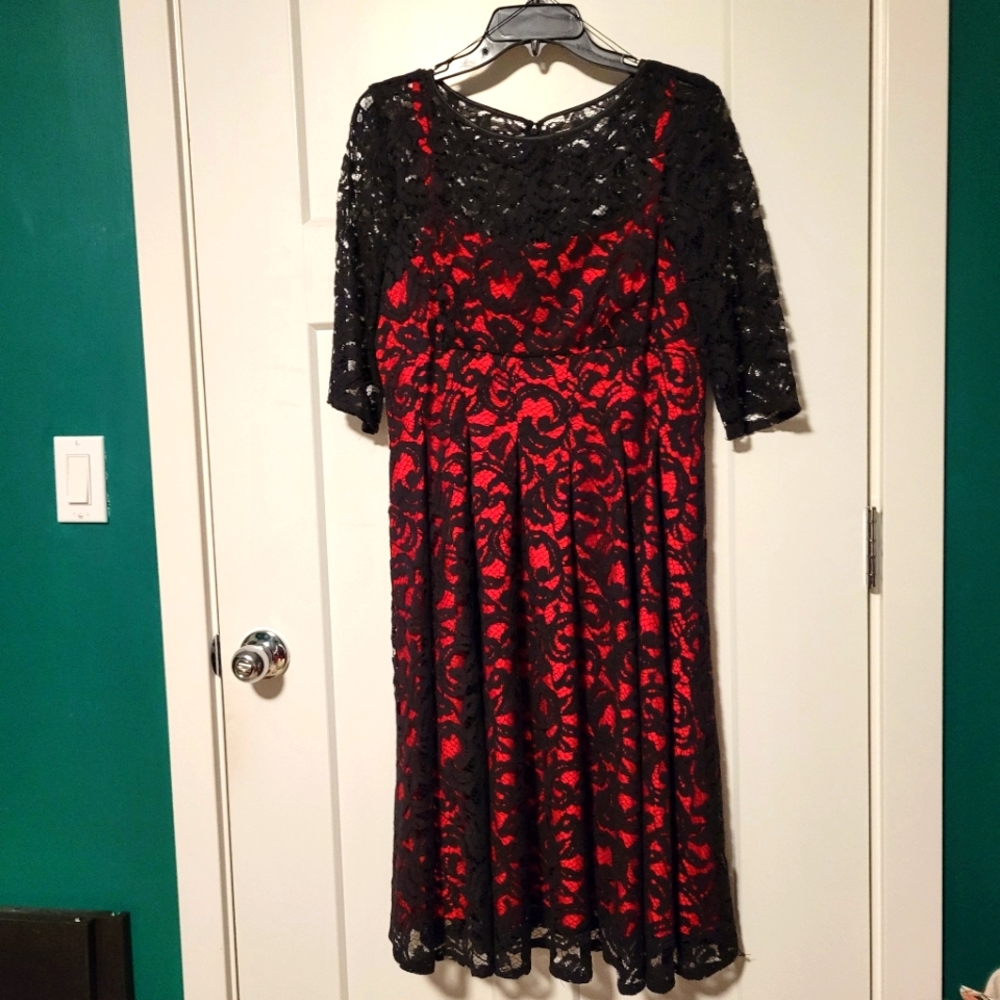 Adrianna Papell Black and Red Lace Midi Dress